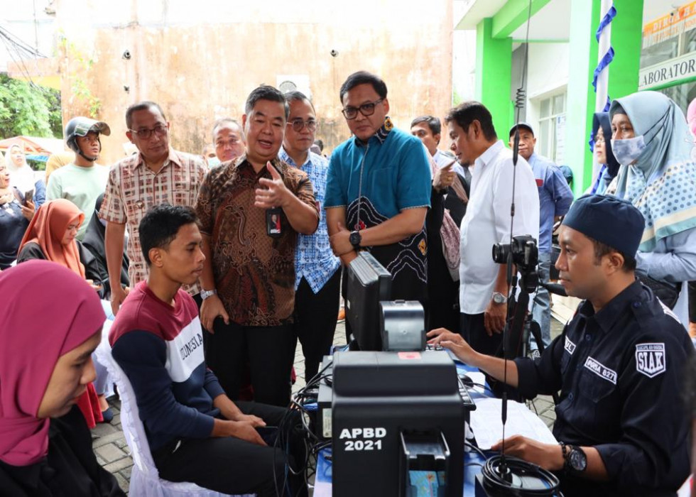 Dirjen Teguh Setyabudi Pacu Semangat Disdukcapil se-Maluku Utara Capai Target Kinerja